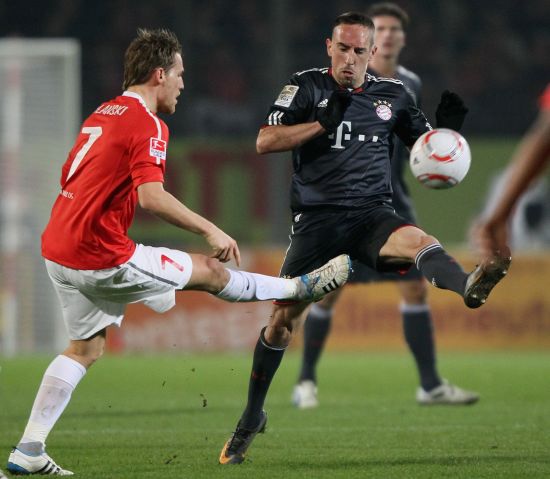 篮由于轮转 篮由于轮转